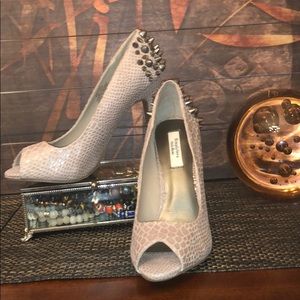 Sassy & Spikey Heels!